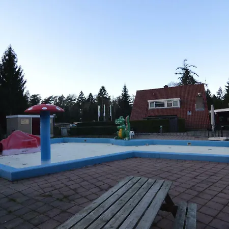 Holiday home Wildzicht 302 *